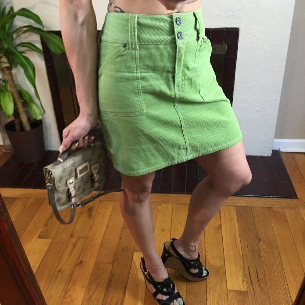 Street One light green corduroy mini skirt